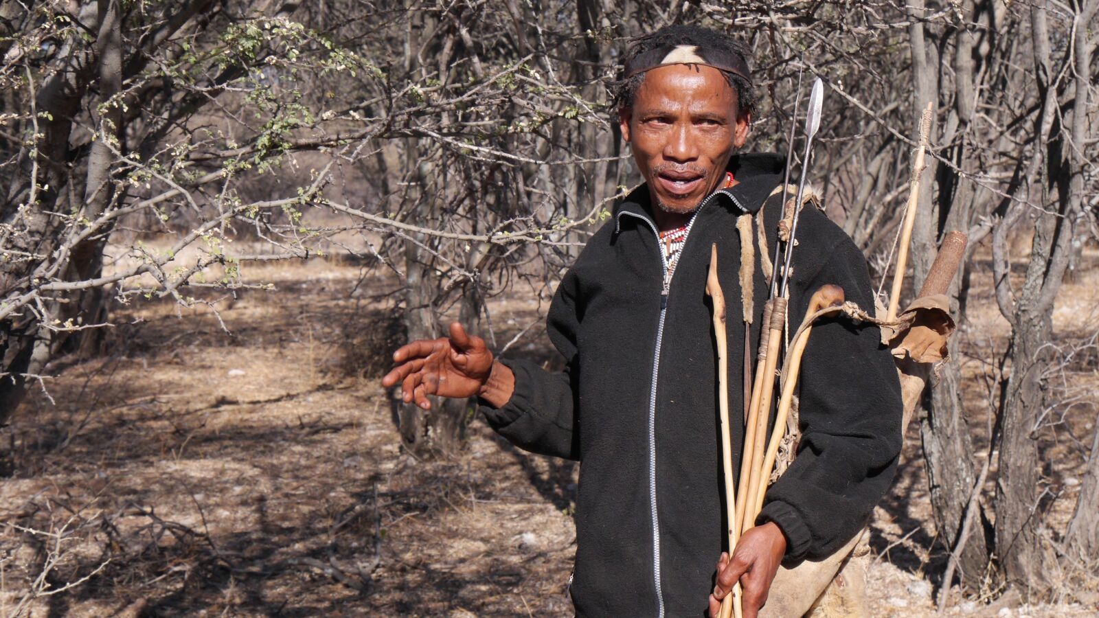 Panasonic Lumix DMC-GH3 sample photo. Botswana, bushman, indigenous culture photography