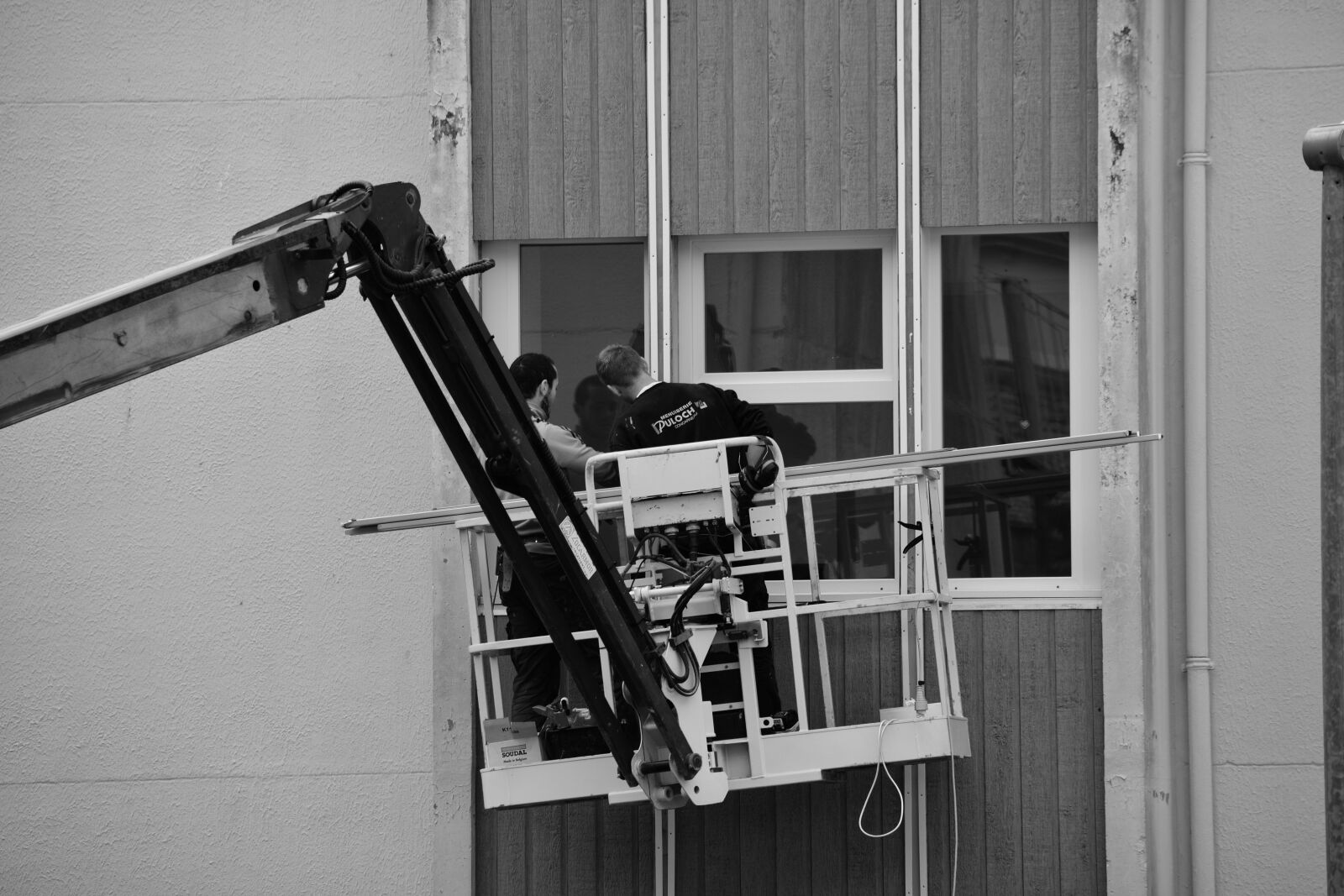 Nikon D5200 sample photo. Black, and, white, building photography