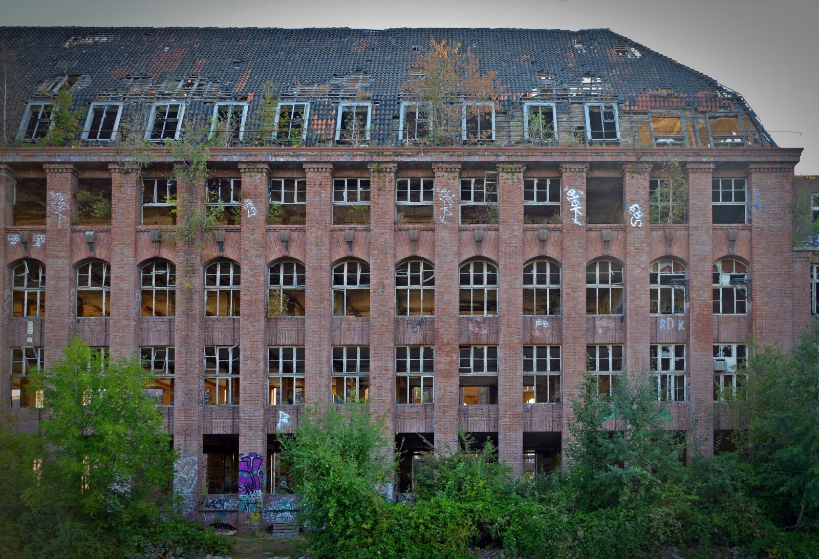 Nikon D5200 sample photo. Lost places, factory, pforphoto photography