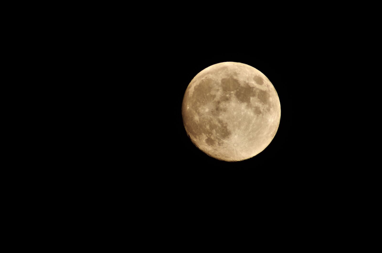 Pentax K-50 sample photo. Luna, full moon, moon photography
