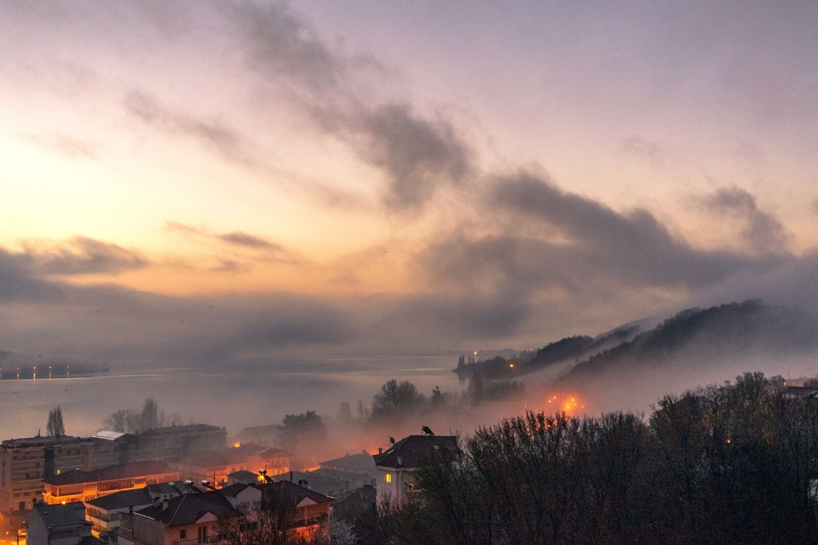 Nikon D5300 sample photo. Fog, landscape, lights photography