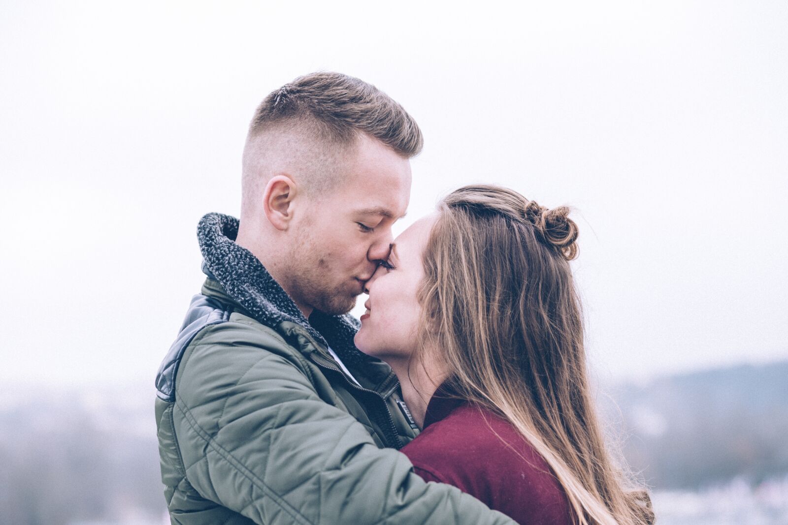 Canon EF 85mm F1.8 USM sample photo. People, affectionate, anniversary photography