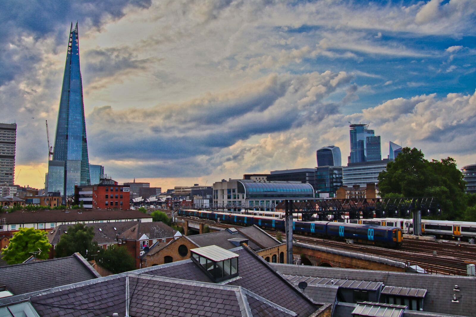 Canon EOS M50 (EOS Kiss M) sample photo. Shard, london, architecture photography