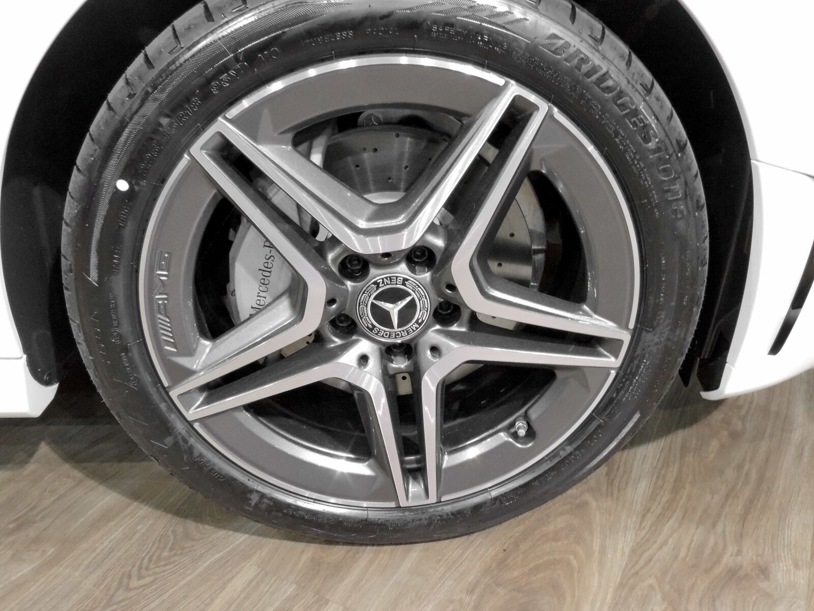 Nikon Coolpix P520 sample photo. Brake, rim, vehicle, car photography