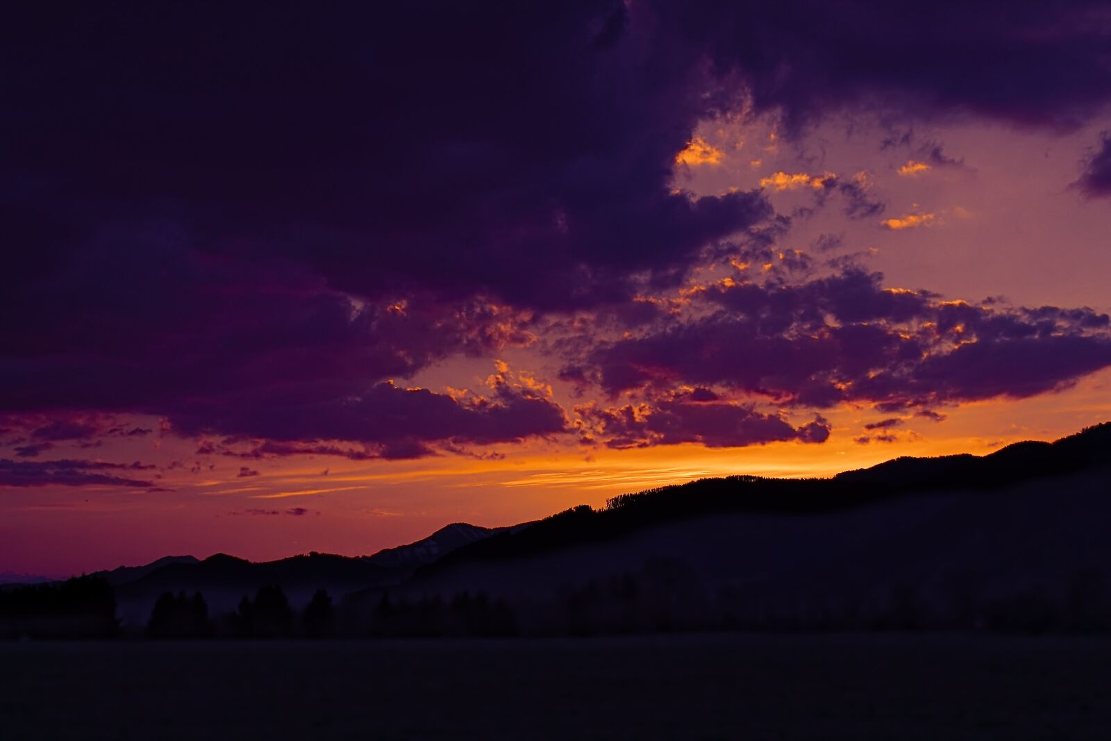 Canon EOS 650D (EOS Rebel T4i / EOS Kiss X6i) sample photo. Sunset, landscape, nature photography