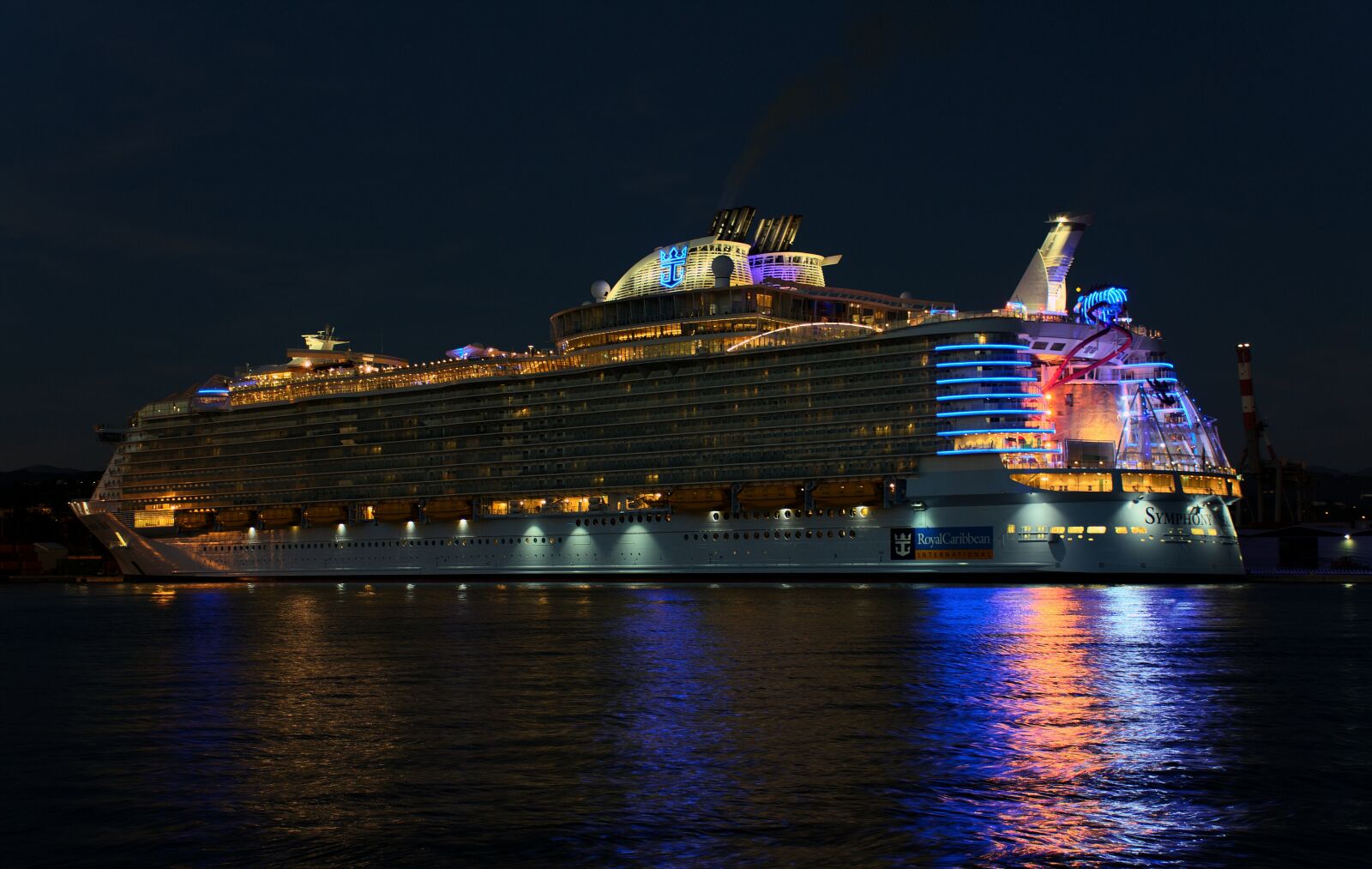 Nikon D7200 sample photo. Cruise, sea, ship photography