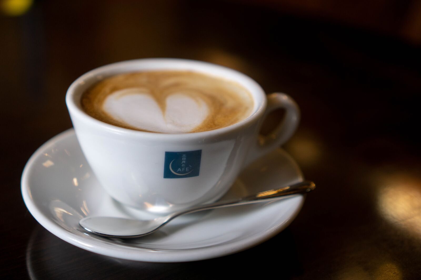 Sony a6000 + Sony E 35mm F1.8 OSS sample photo. Cafe, coffee, cup photography