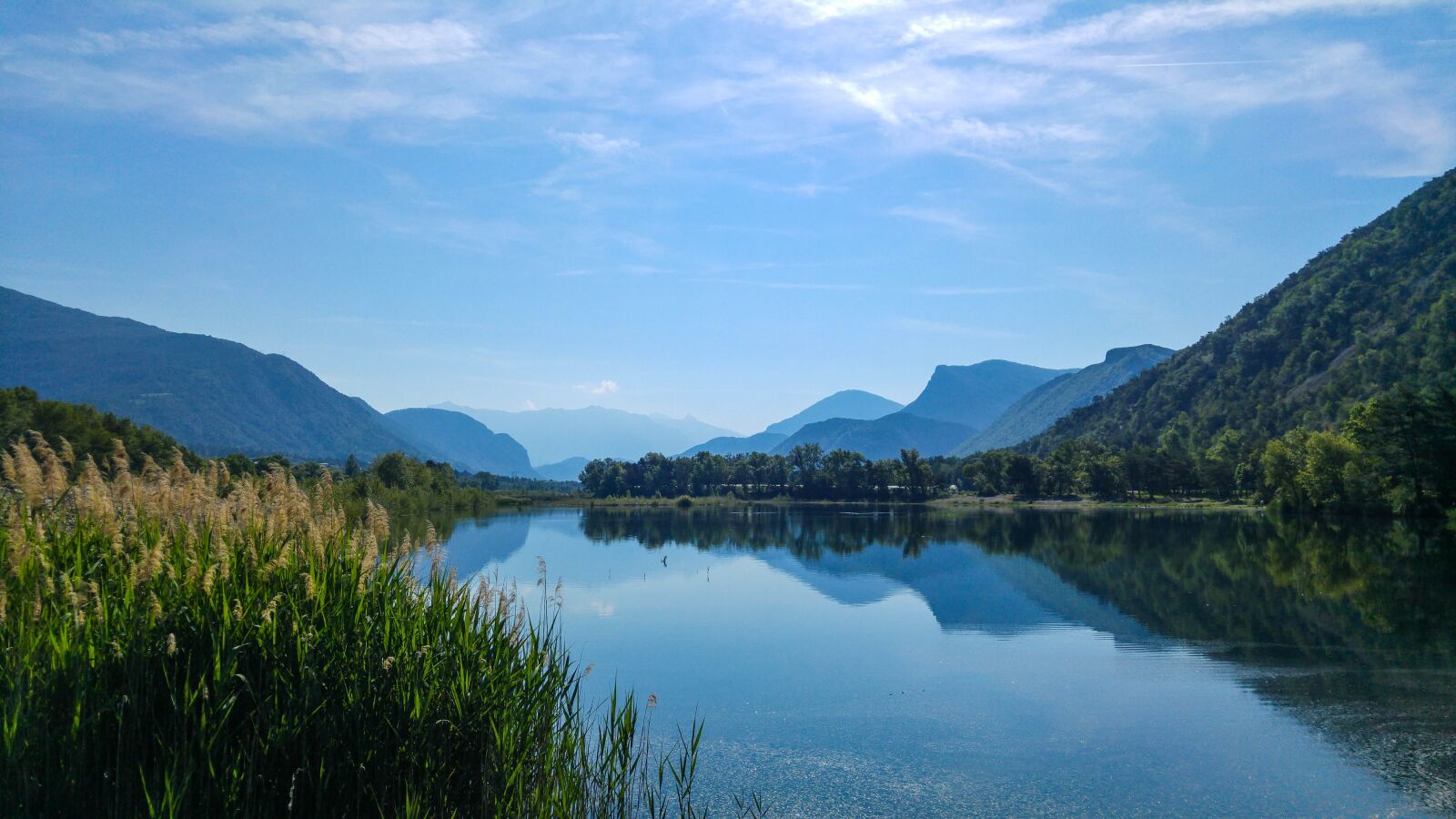 LG G4 sample photo. Lake, france, water photography