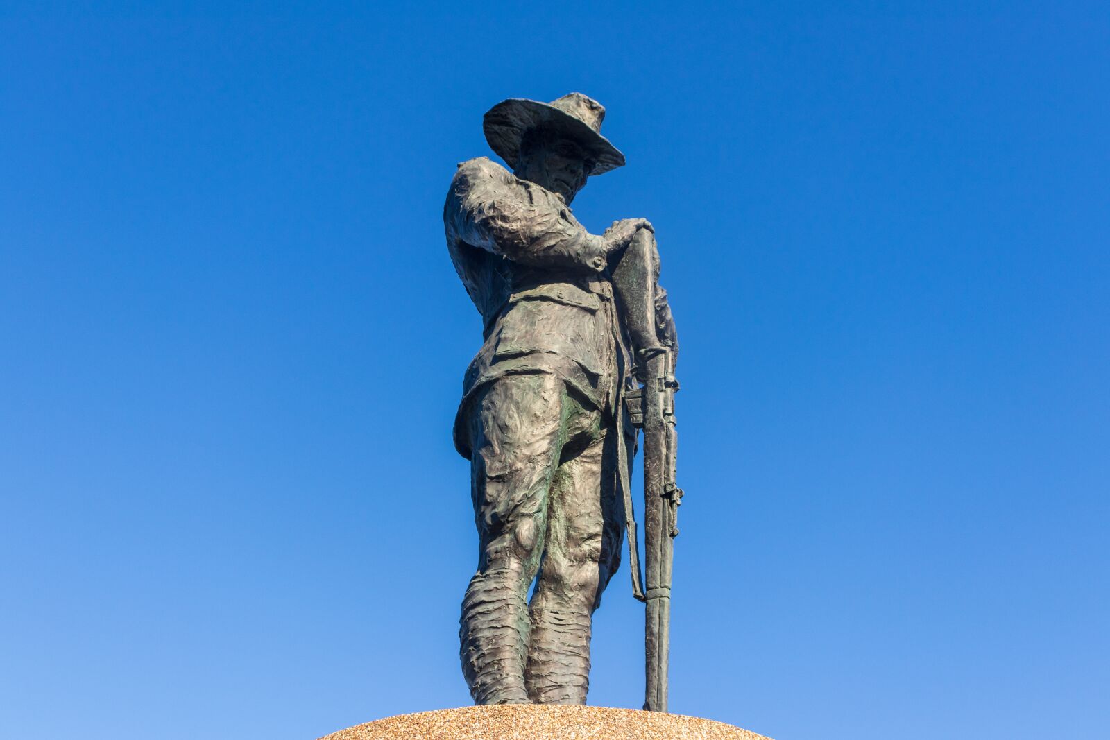 Canon EOS 200D (EOS Rebel SL2 / EOS Kiss X9) sample photo. Anzac, day, soldier photography
