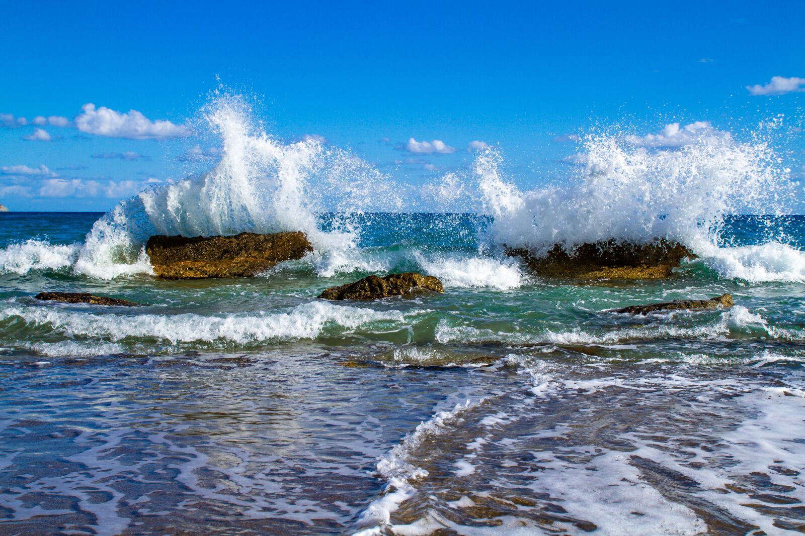 Canon EOS 7D sample photo. Rock, sea, summer photography