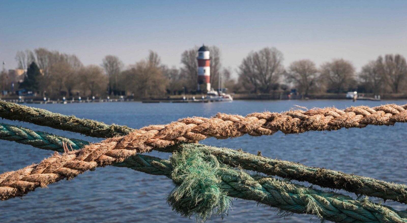 Nikon D3300 sample photo. Rope, object, detail, water photography