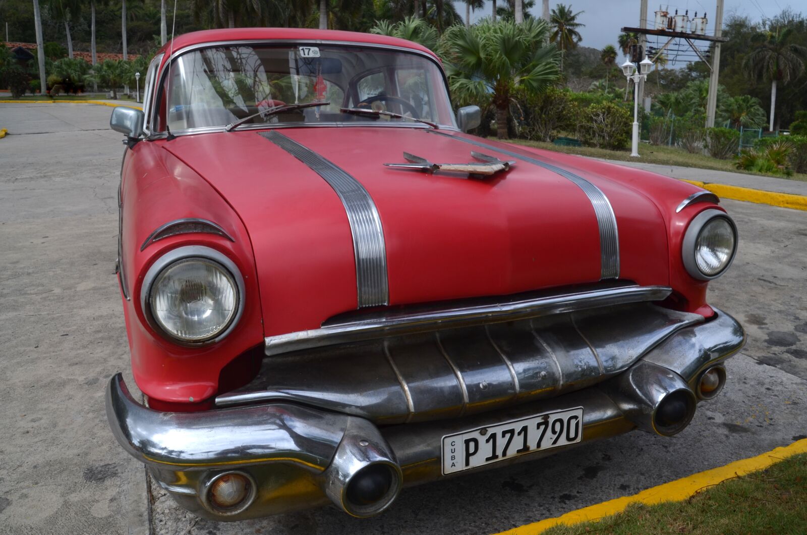 Nikon D5100 sample photo. Cuba, oldtimer, retro photography