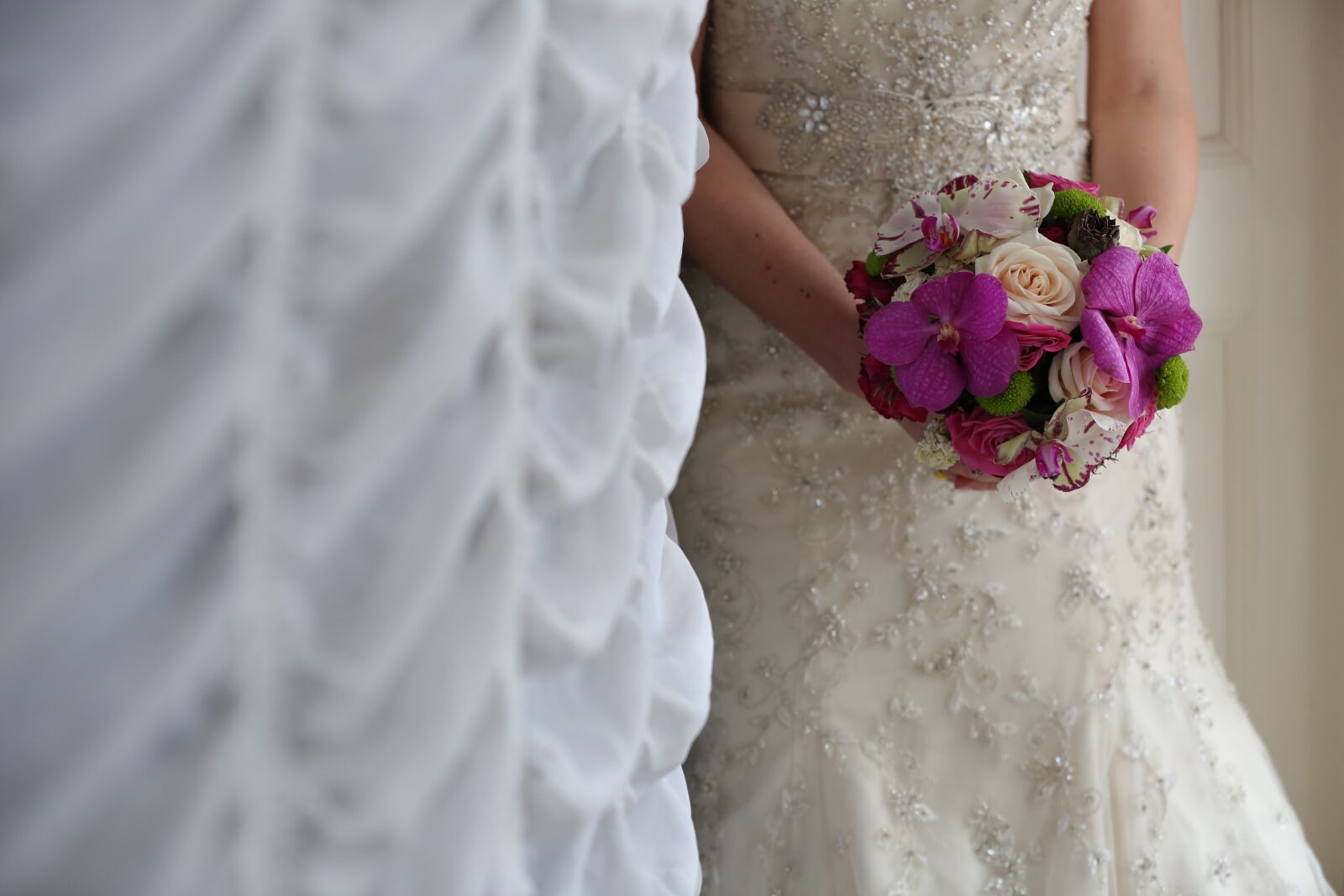 Canon EOS 5D Mark III sample photo. Wedding, wedding bouquet, wedding photography