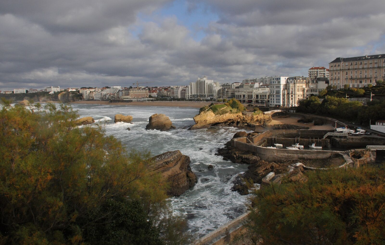 Nikon D90 sample photo. Ocean, biarritz, rocks photography