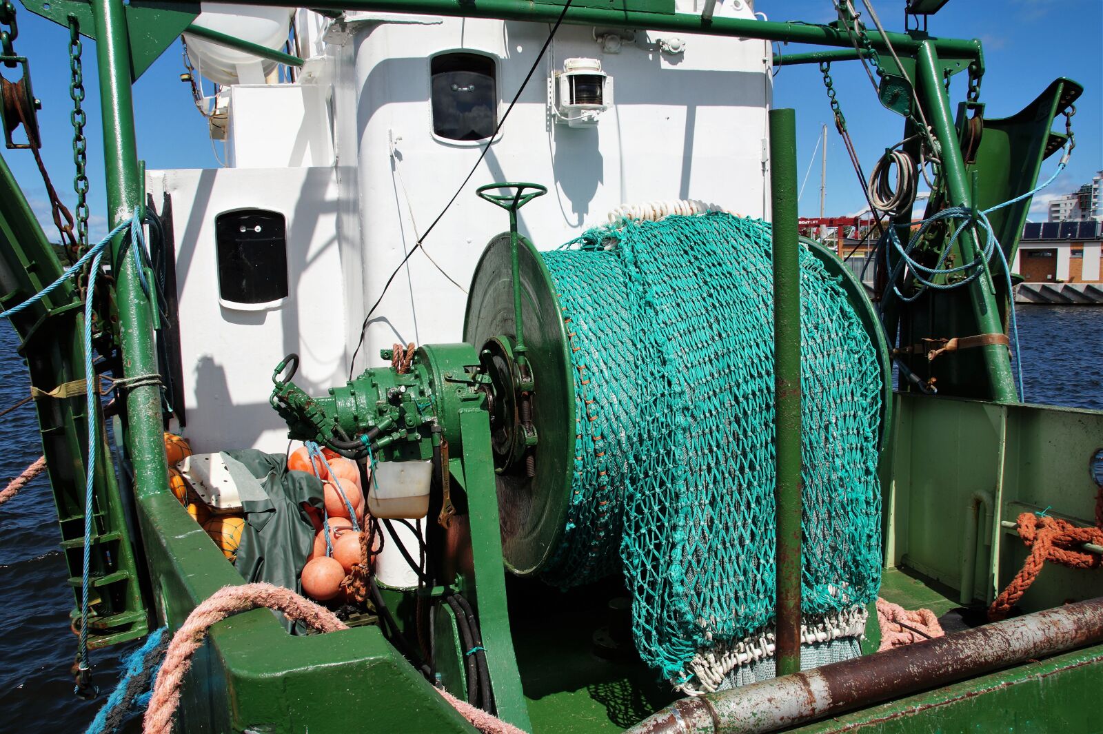 Sony SLT-A58 sample photo. Fishing, network, ship photography
