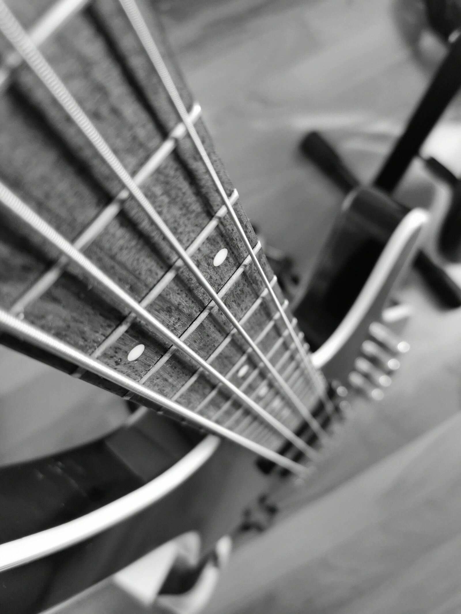 HUAWEI P30 Pro sample photo. Guitar, bass, acoustic guitar photography