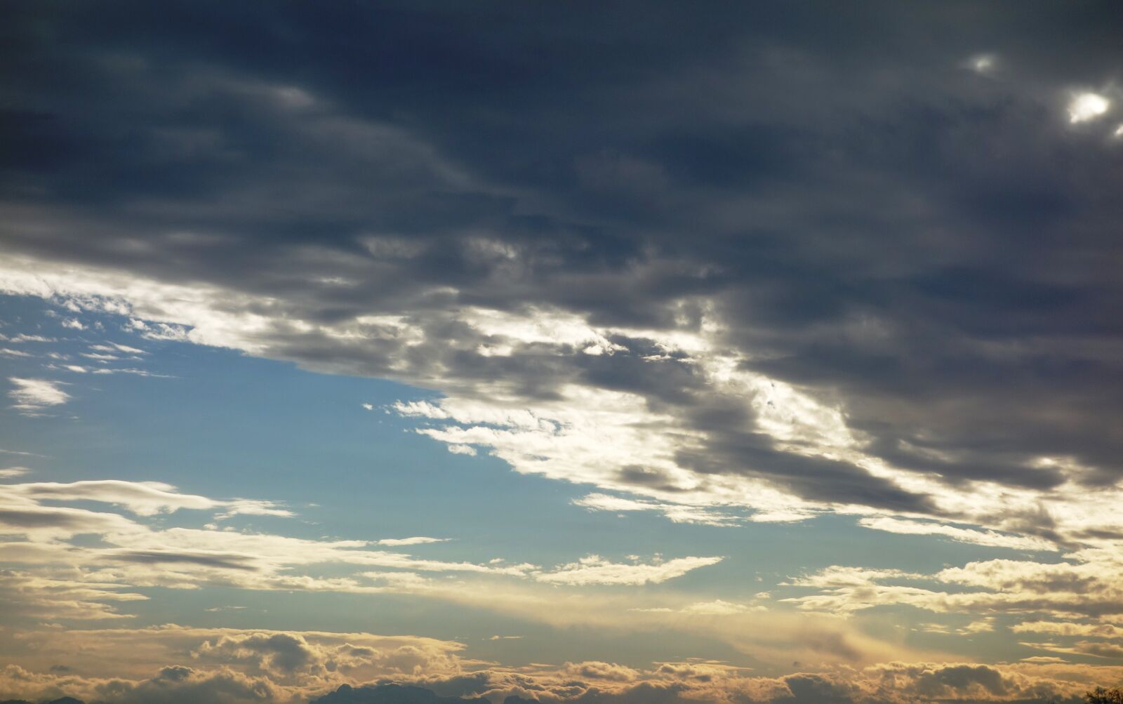 Sony Cyber-shot DSC-RX100 sample photo. Sky, clouds, clouds form photography