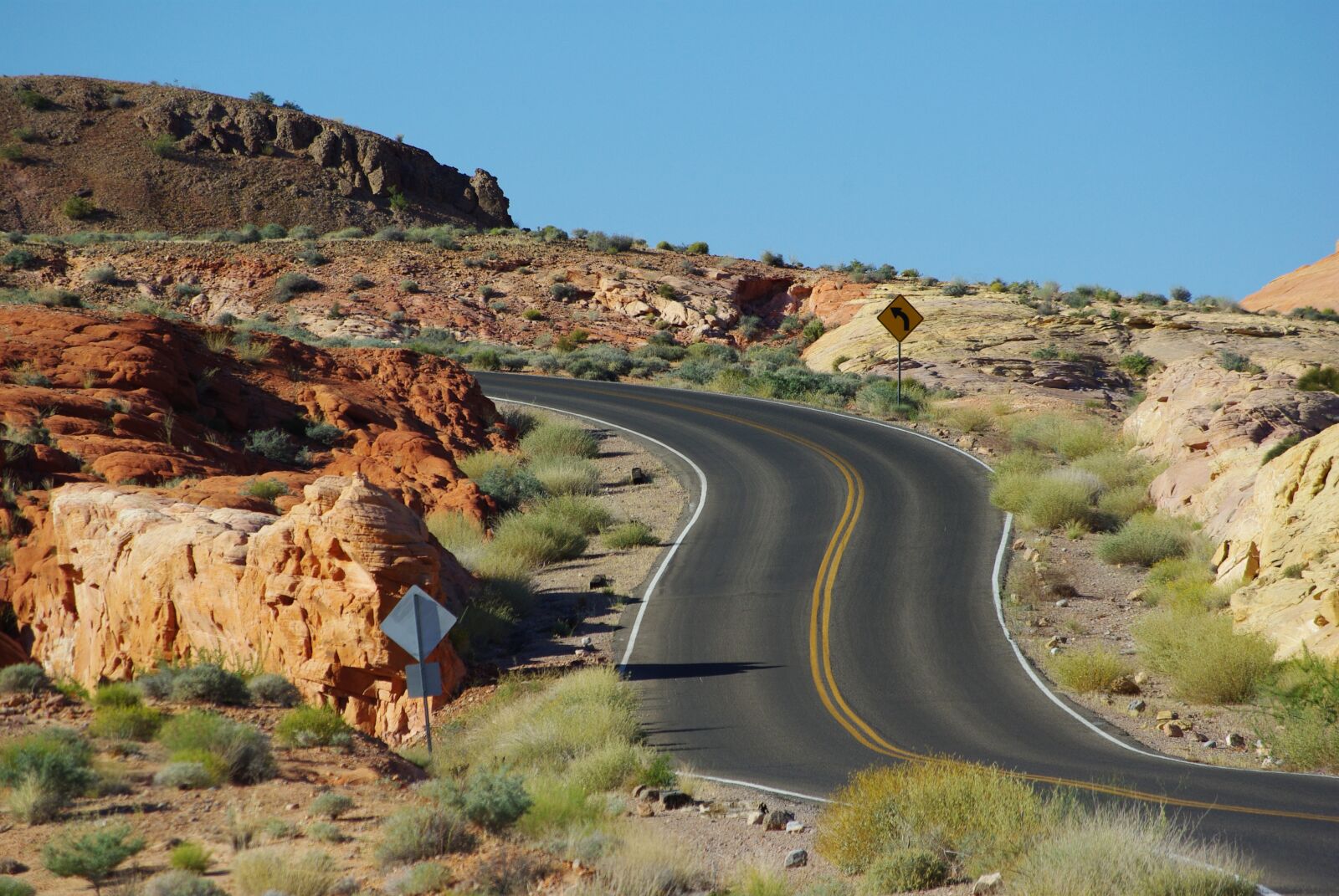 Pentax K200D sample photo. Valley of fire, nevada photography