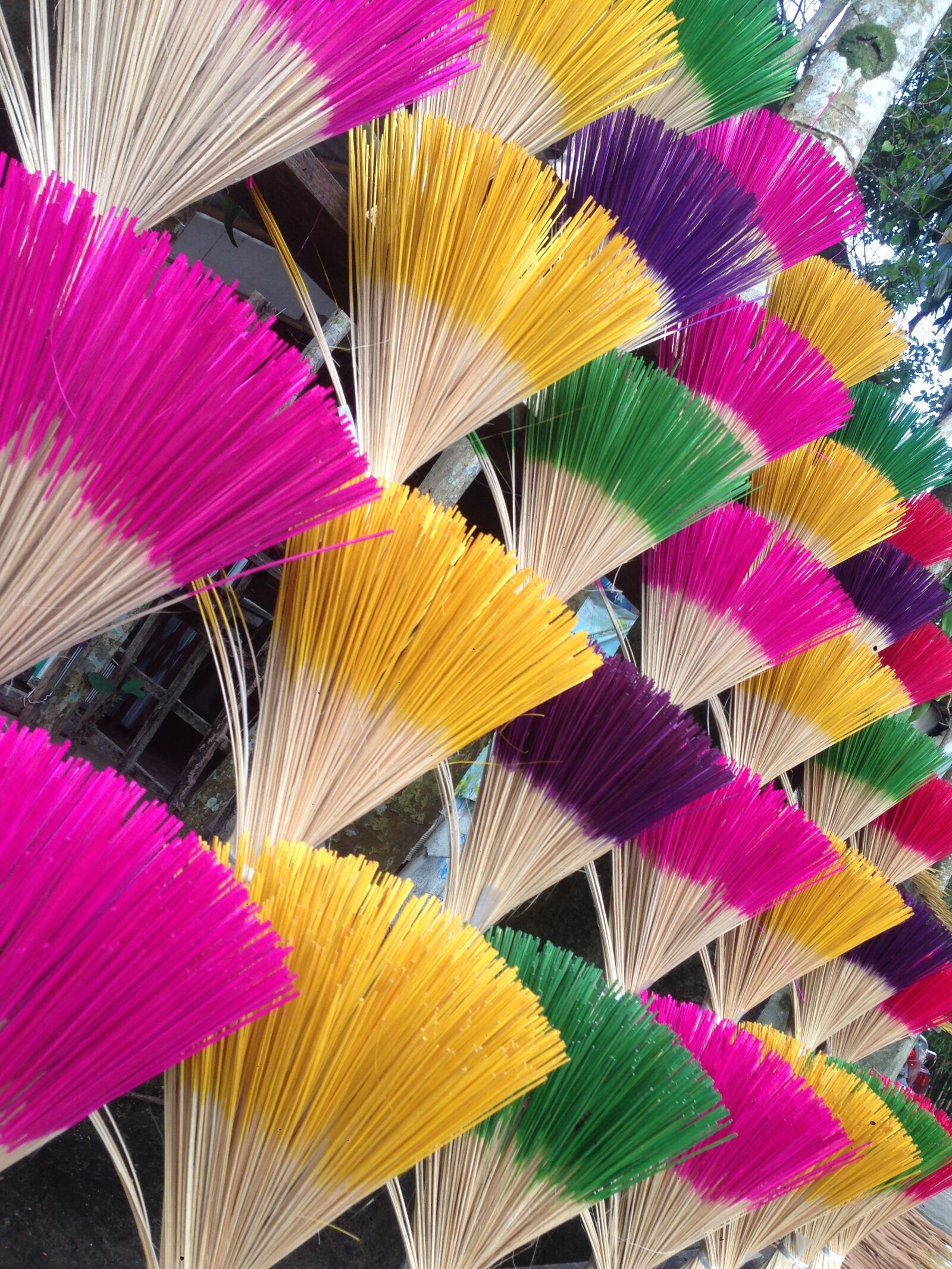 iPhone 5 back camera 4.12mm f/2.4 sample photo. Vietnam, colour, explore photography