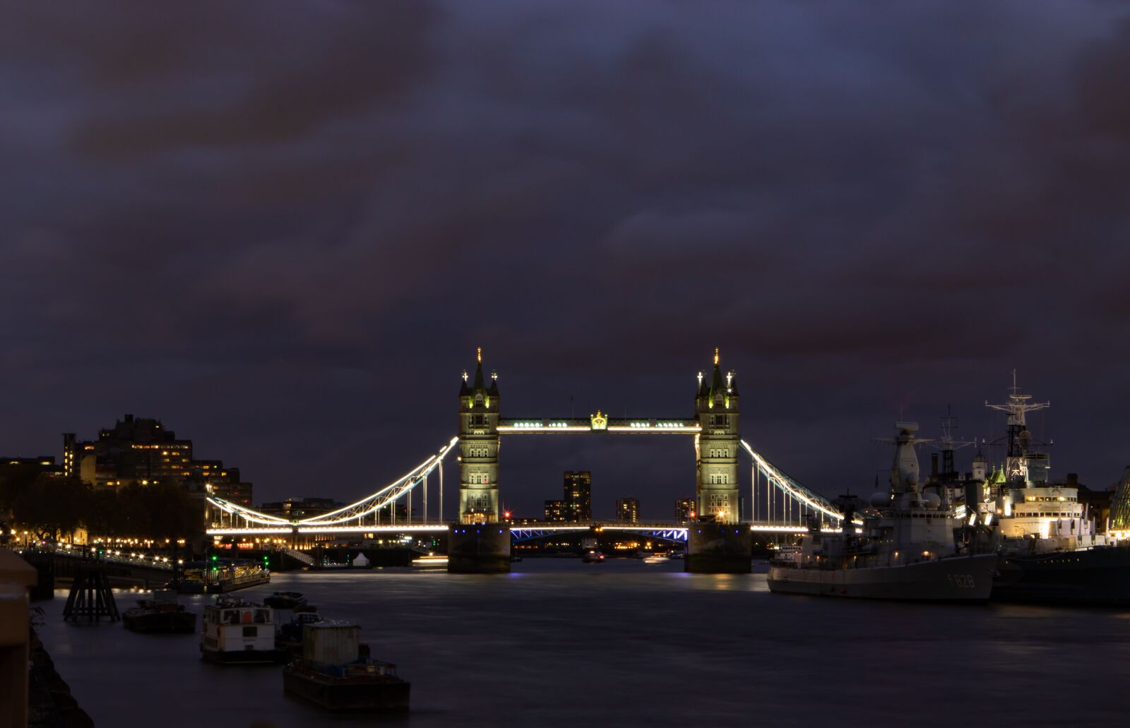 Canon EOS 7D Mark II + Canon EF 24-70mm F2.8L USM sample photo. Tower bridge, london bridge photography