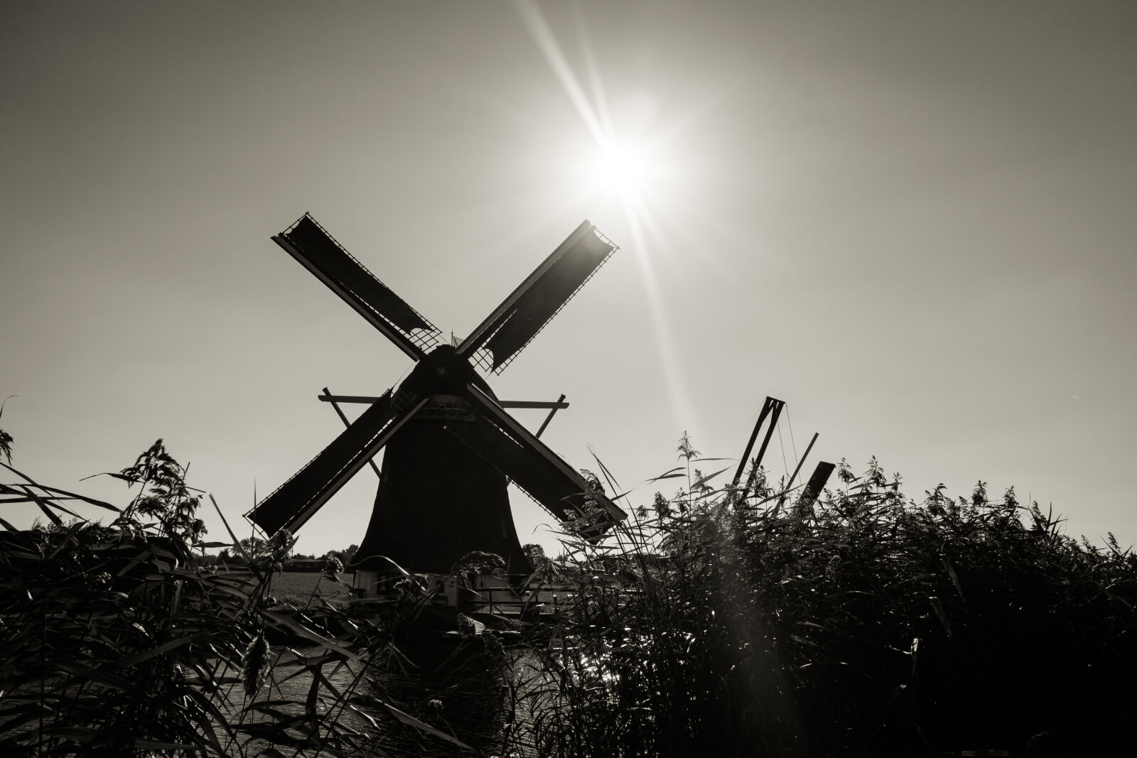 Fujifilm X100T sample photo. Mill, theme, retro photography