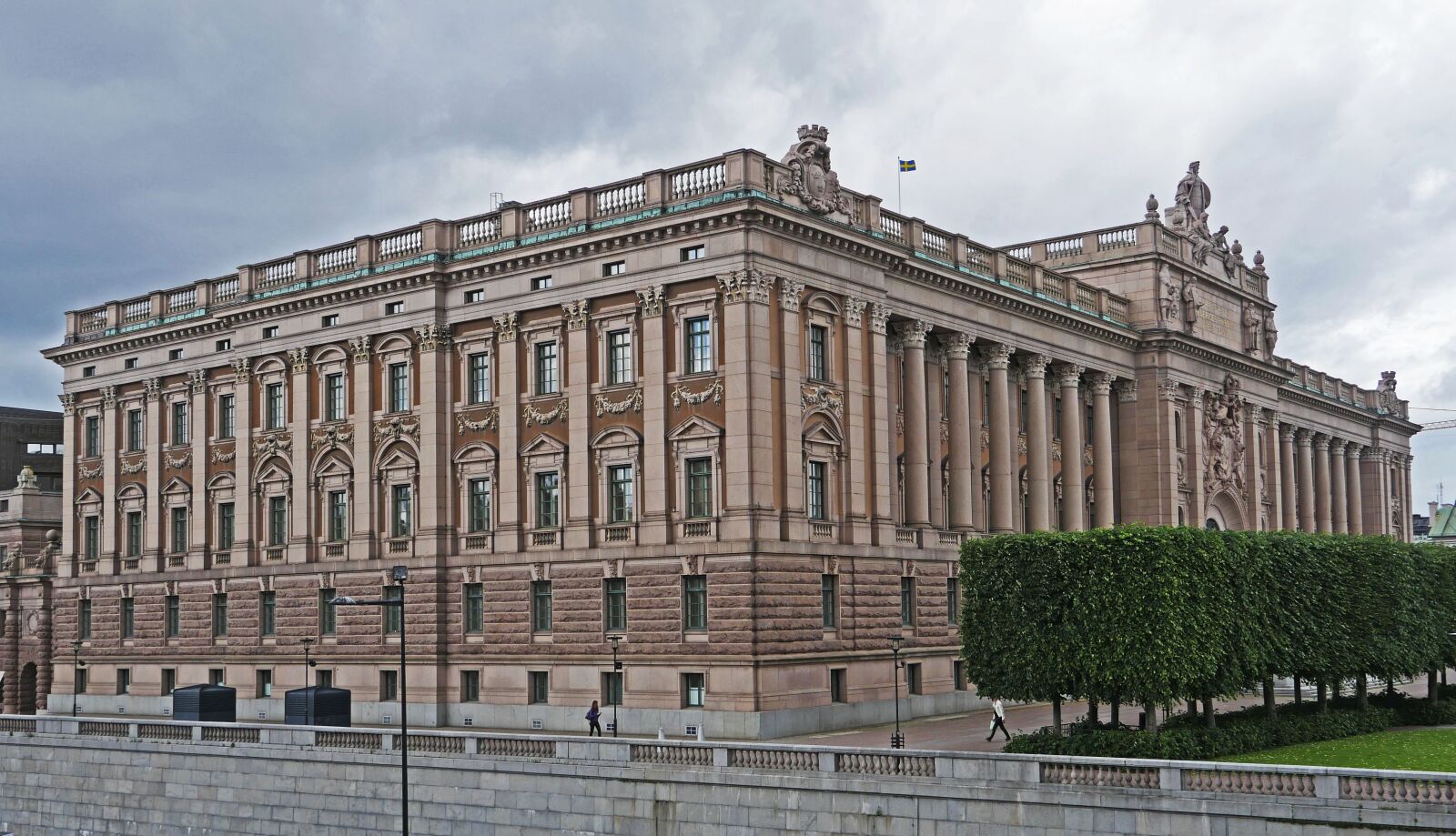 Panasonic Lumix DMC-GX8 sample photo. Stockholm, the riksdag, parliament photography