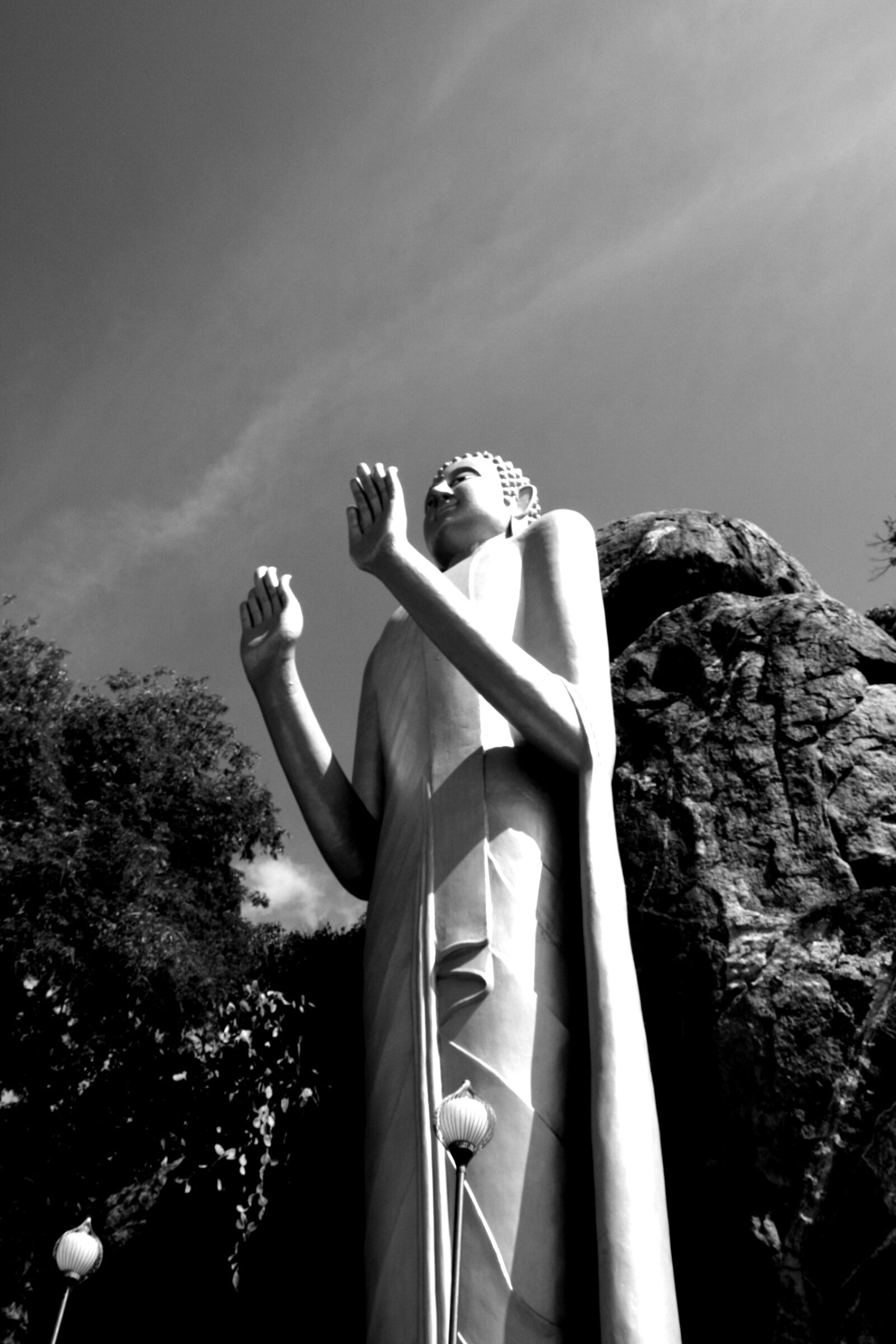 Canon EOS 450D (EOS Rebel XSi / EOS Kiss X2) sample photo. พระ, buddha statue, a pilgrimage photography
