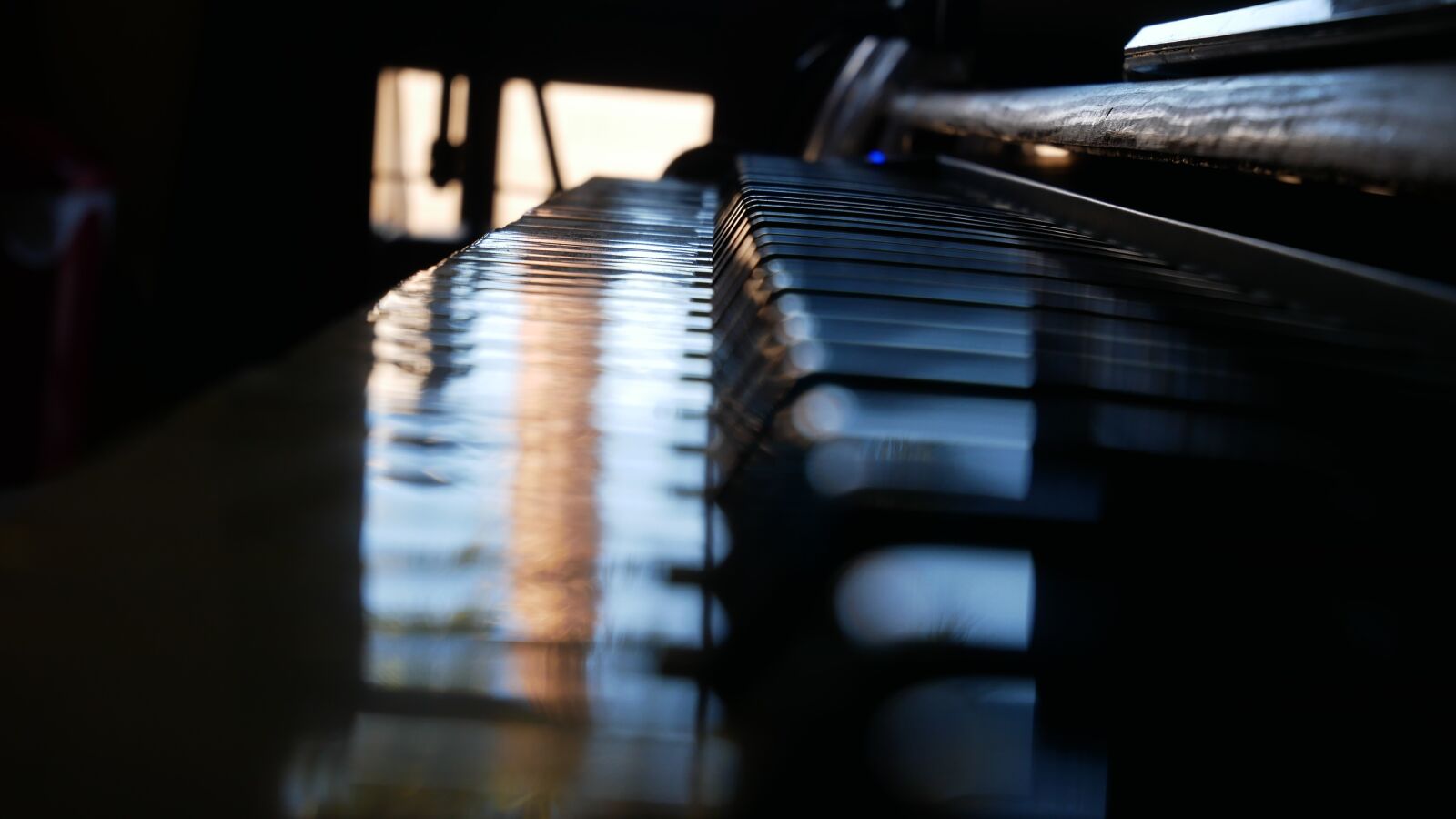 Panasonic Lumix DMC-GX85 (Lumix DMC-GX80 / Lumix DMC-GX7 Mark II) sample photo. Piano, music keyboard, music photography