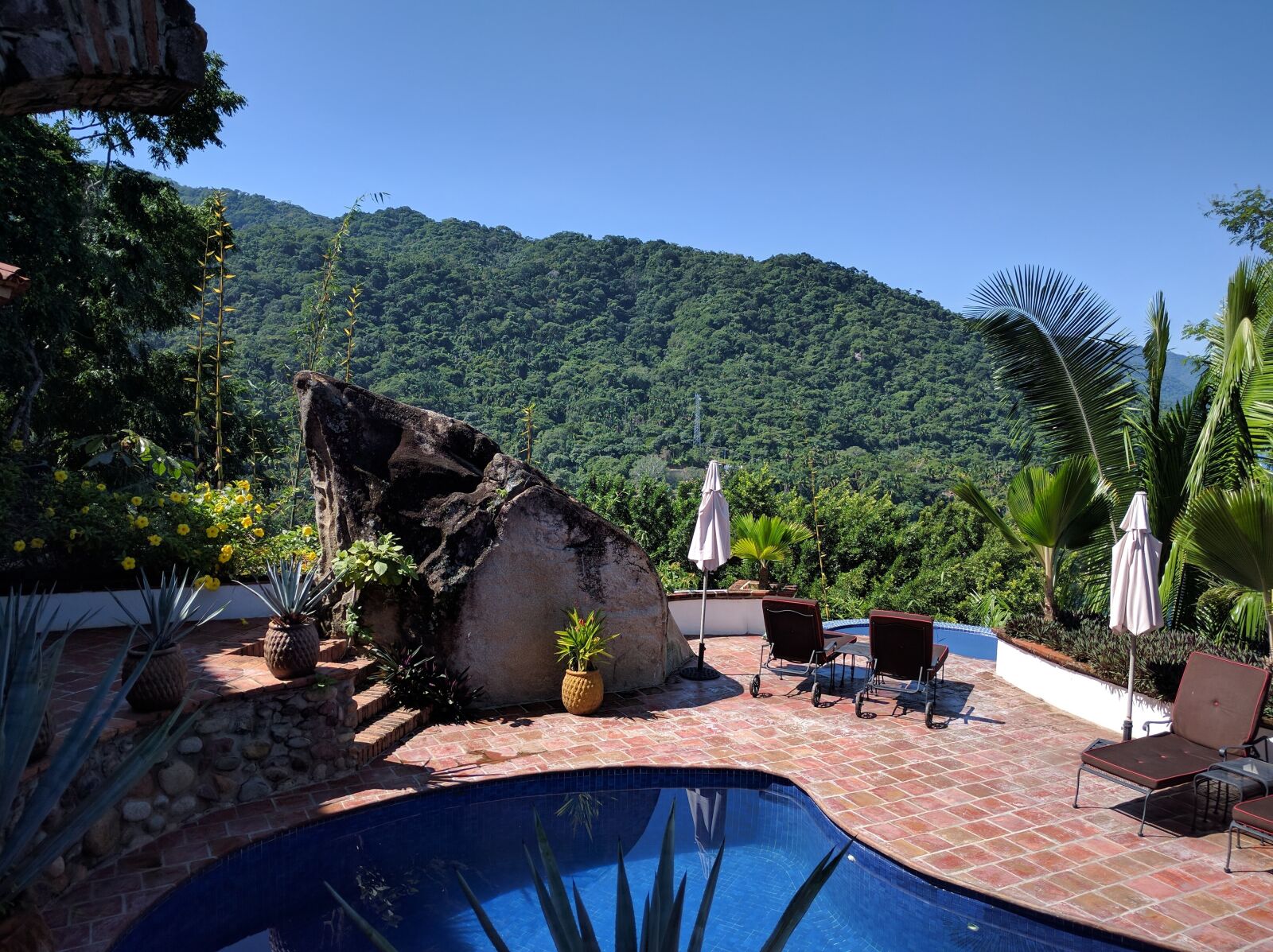 Google Nexus 6P sample photo. Travel, mexico, pool photography