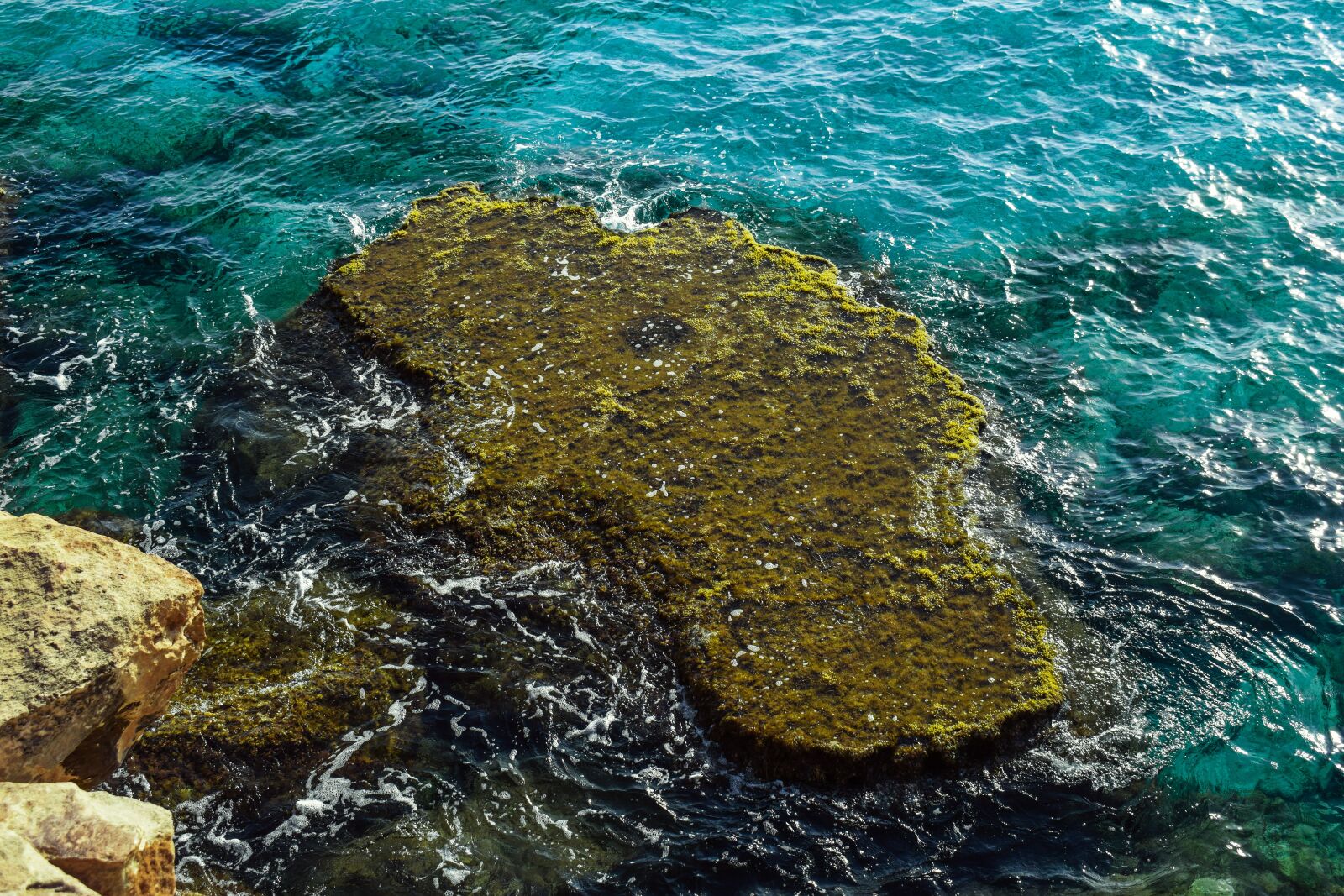 Nikon D3300 sample photo. Rock, reef, nature photography