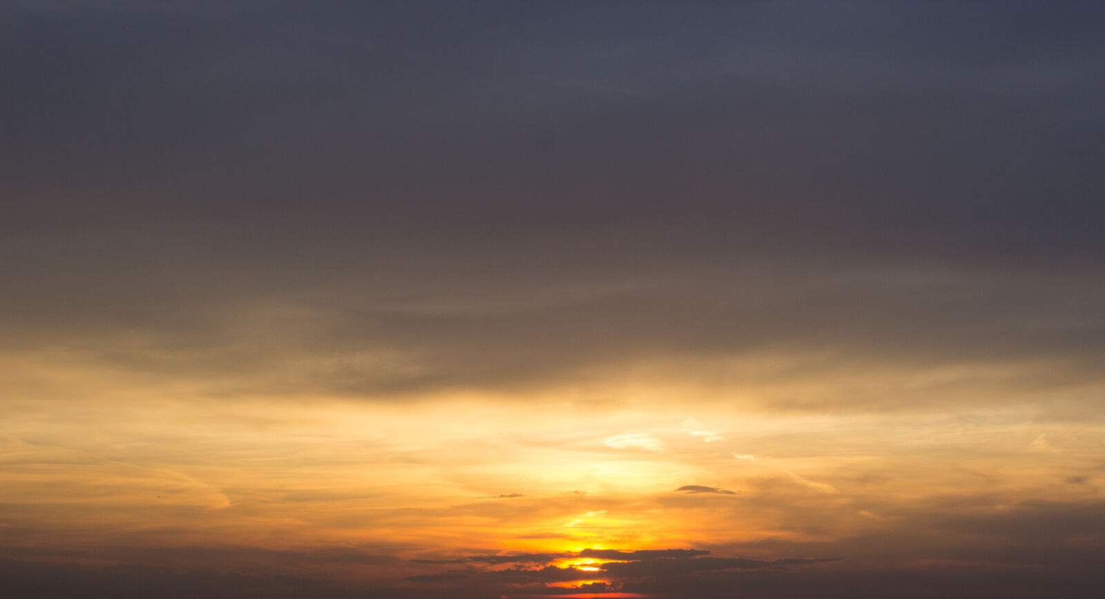 Canon EOS 600D (Rebel EOS T3i / EOS Kiss X5) sample photo. Belgrade, sky, sun, sunset photography