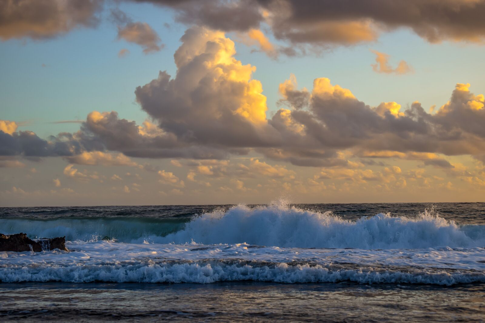 Nikon D3300 sample photo. Sea, waves, sky photography