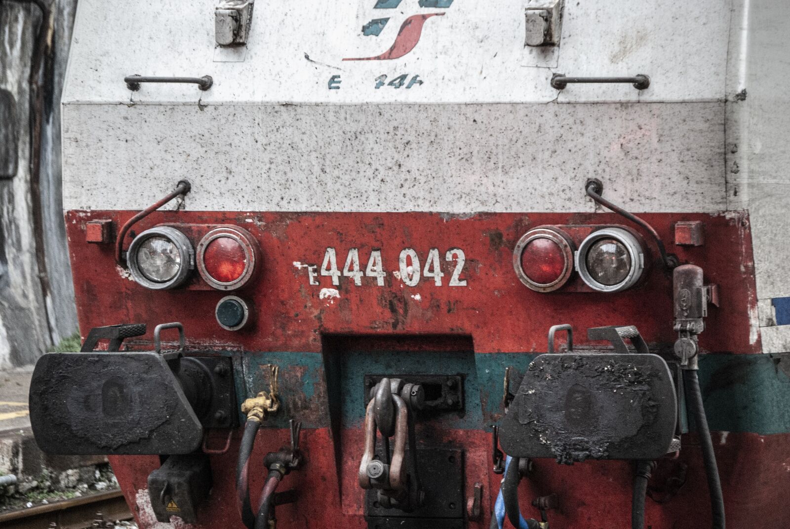 Nikon D60 sample photo. Train, railroad, station photography