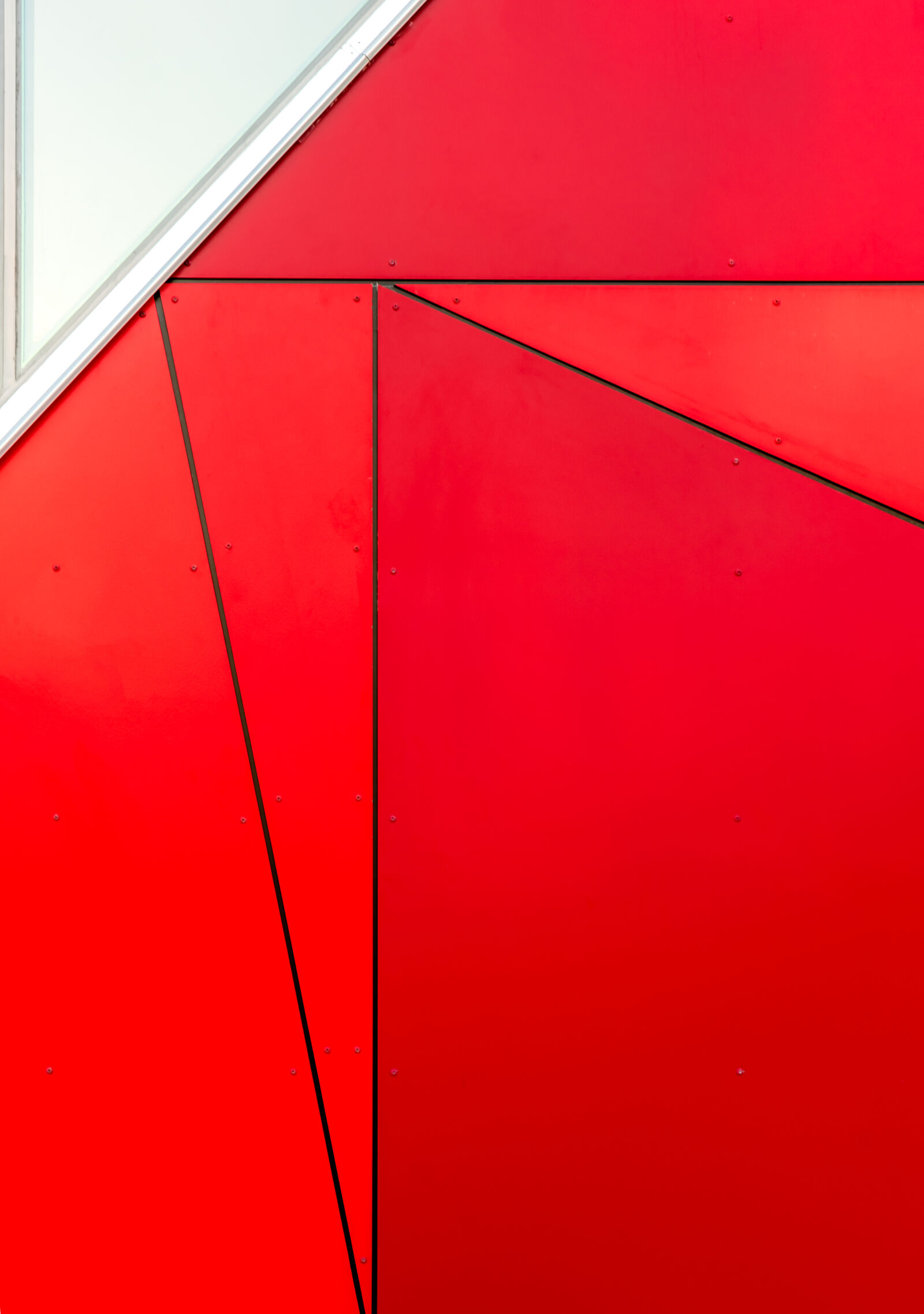 Sony a7 II + Sony FE 28-70mm F3.5-5.6 OSS sample photo. Abstract, architecture, art, building photography