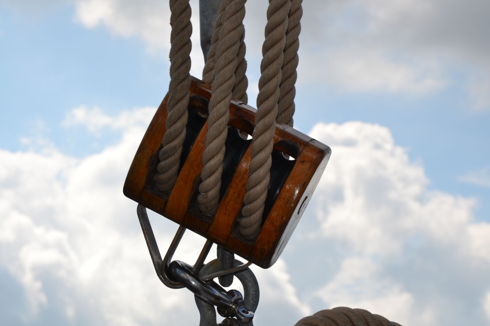 Nikon D3100 sample photo. Pulley, sailing, sailing ship photography