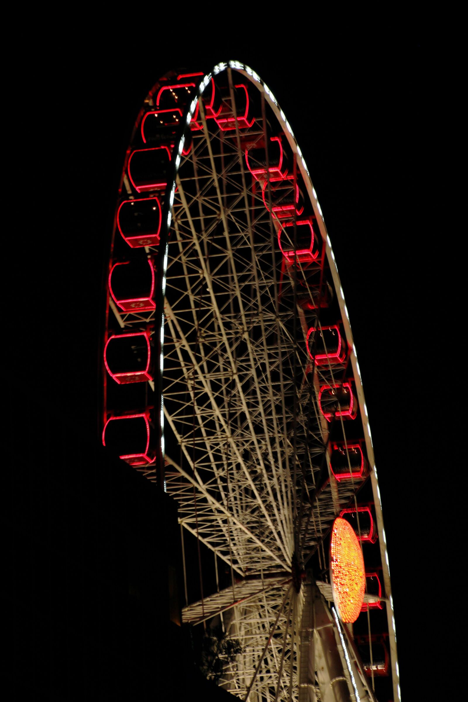 Canon EOS 60D + Tamron 16-300mm F3.5-6.3 Di II VC PZD Macro sample photo. Ferris wheel, oktoberfest, prater photography