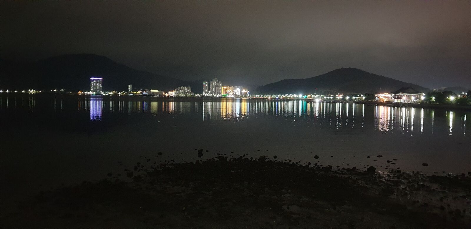 Samsung Galaxy S9+ sample photo. Night, sea, night view photography
