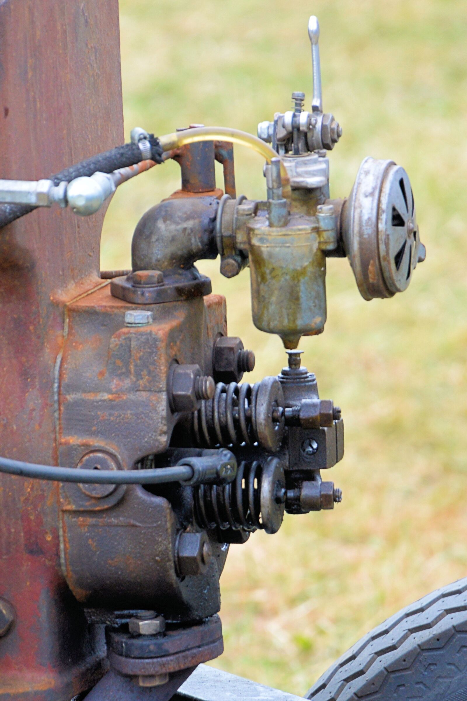 Nikon D3200 sample photo. Tractor, motor, old photography