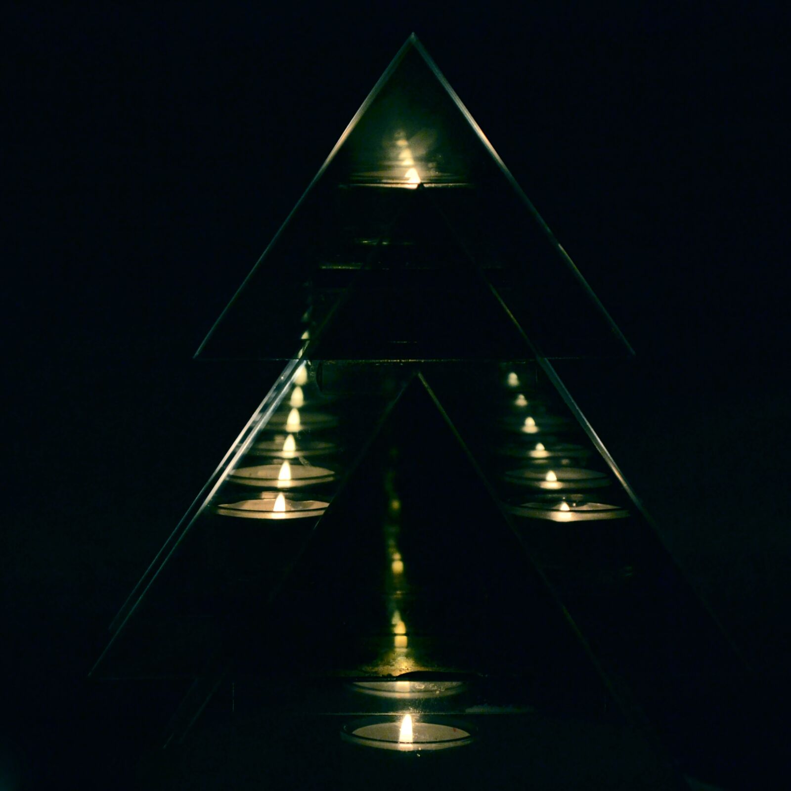 Nikon D3100 sample photo. Candle, theme, christmas, tree photography