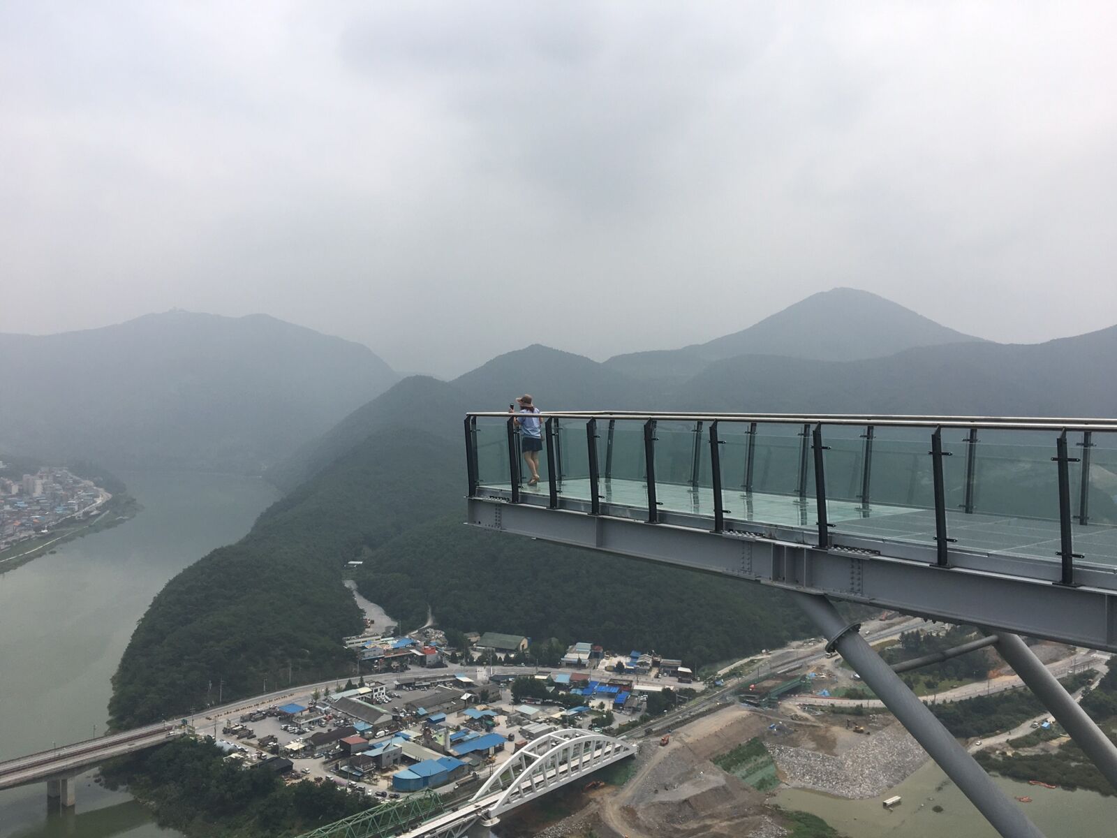 Apple iPhone 6s Plus sample photo. Danyang, skywalk, hooray photography