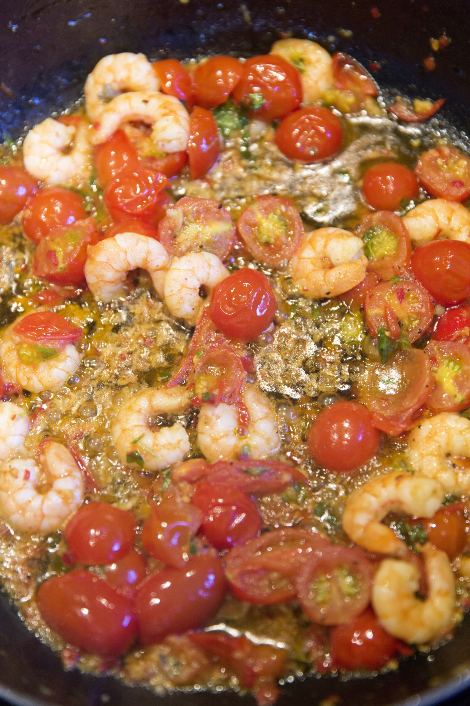 Canon EF 24-70mm F2.8L II USM sample photo. Pasta, noodles, tomatoes photography