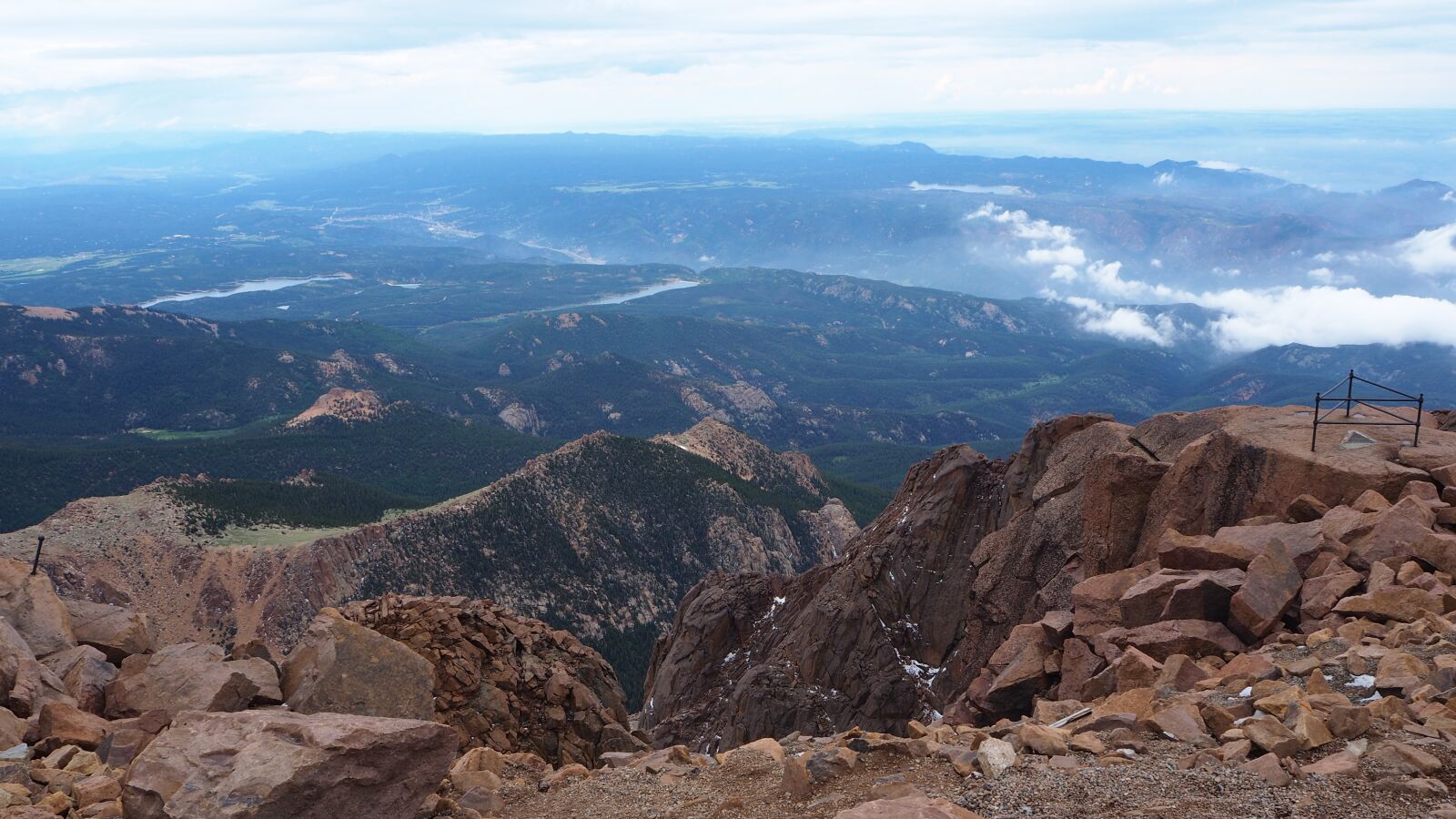 Olympus OM-D E-M10 II sample photo. Pikes peak, mountain, alpine photography