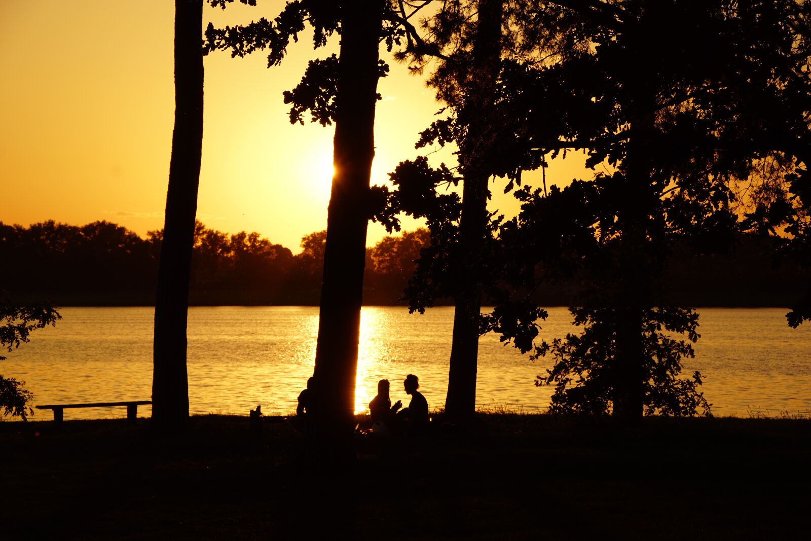 Sony DT 18-200mm F3.5-6.3 sample photo. Lagoon, lake, water photography