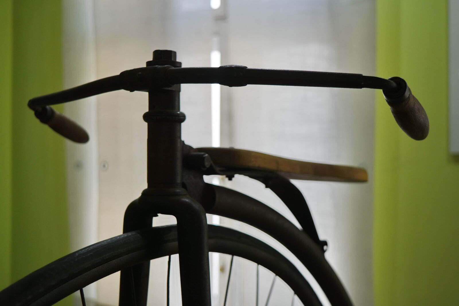 Nikon D5500 sample photo. Antiquity, bicycle, cast iron photography