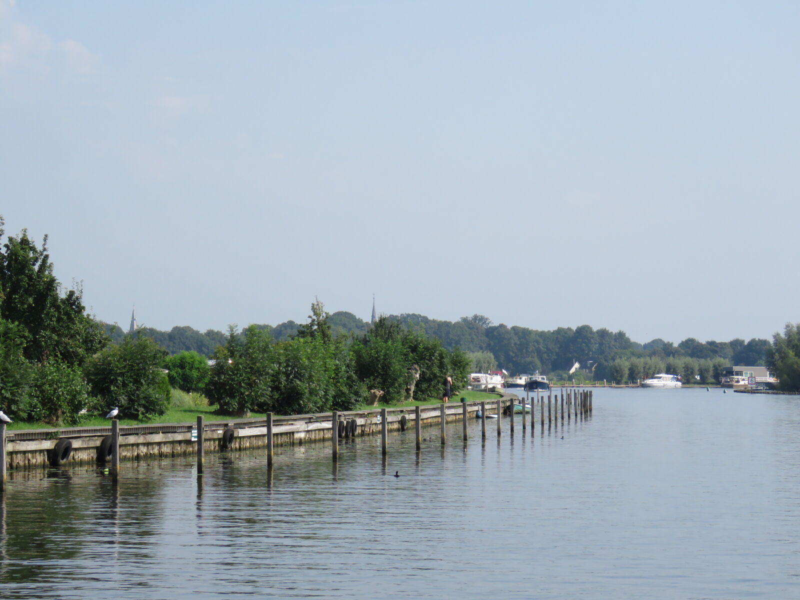 Canon PowerShot SX60 HS sample photo. Bright, day, calm, waters photography