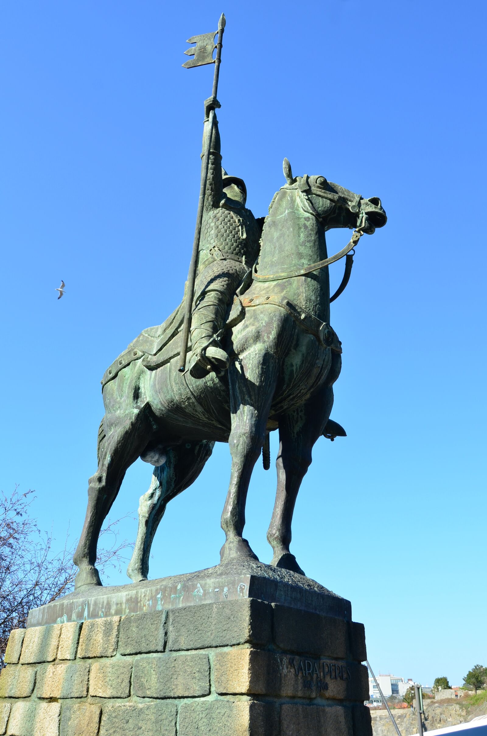 Nikon D5100 sample photo. Sculpture, statue, architecture photography