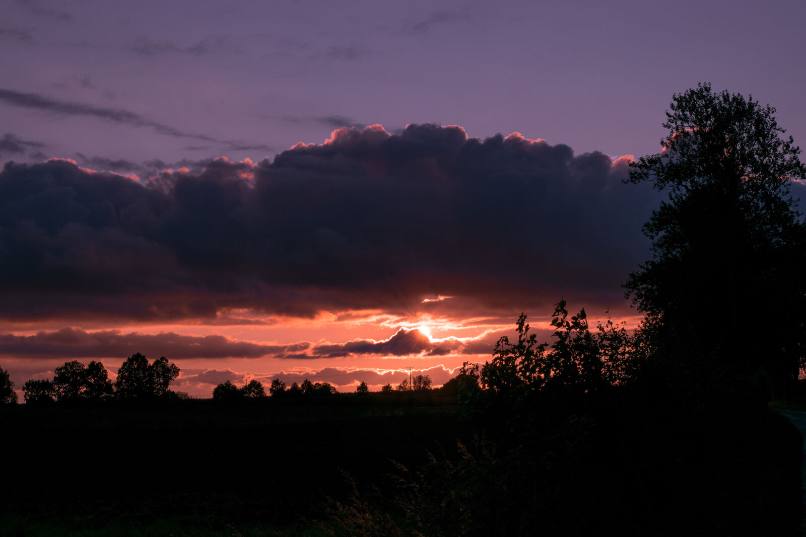 Nikon D3300 sample photo. Autumn, clouds, landscape, sky photography