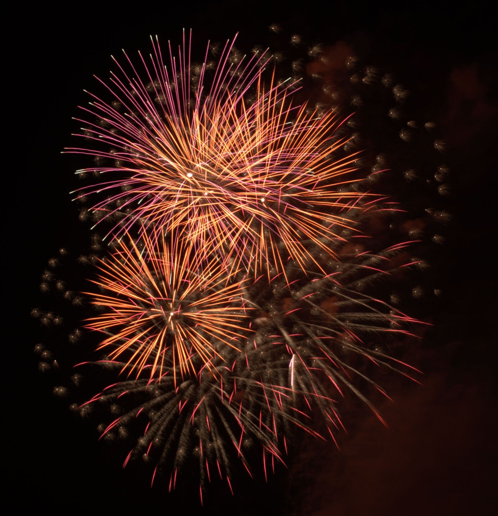 Nikon D7100 sample photo. Fireworks, the eruption, clear photography