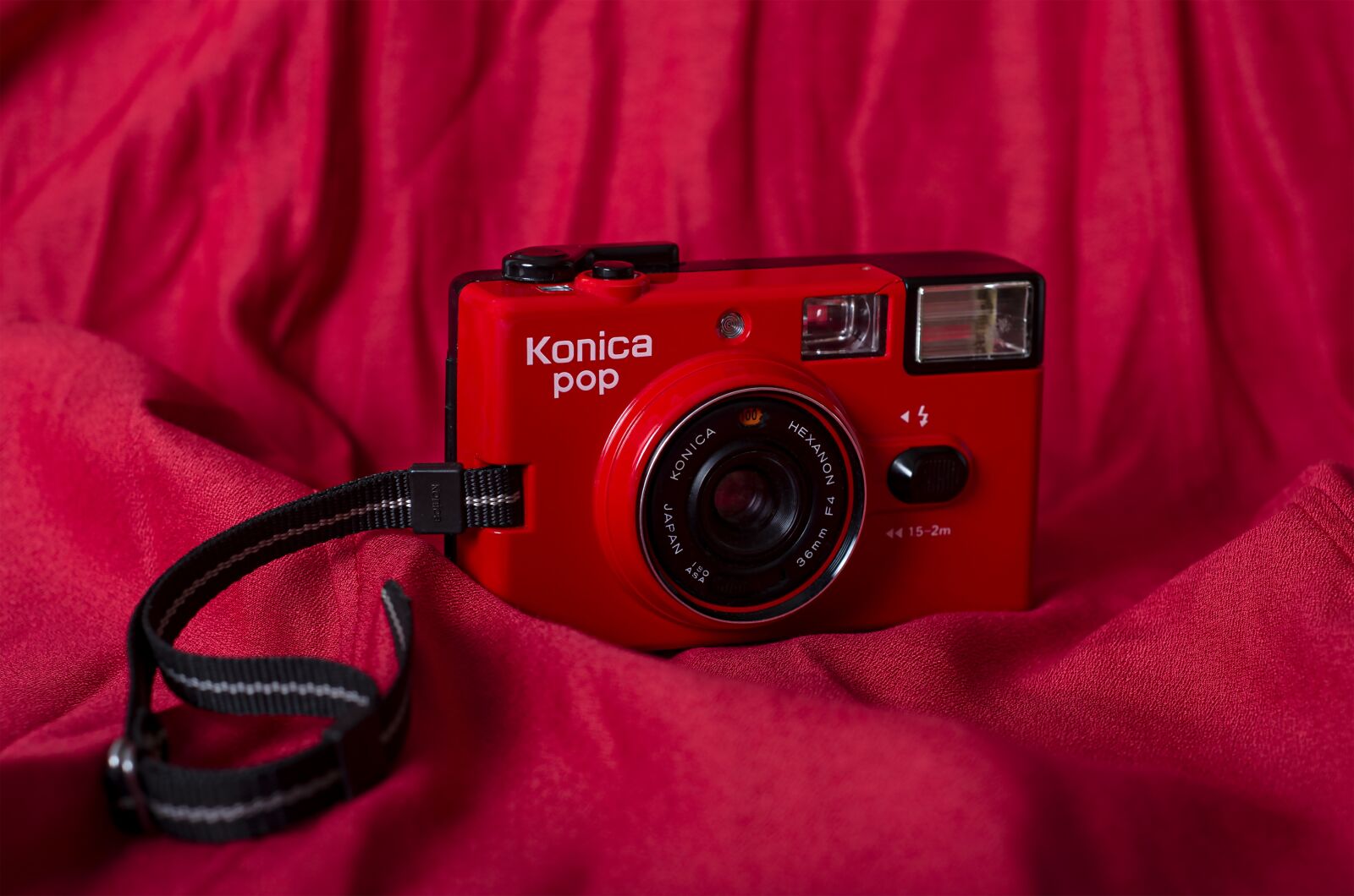 Nikon D750 sample photo. Nostalgia, snapshotkamera, camera photography