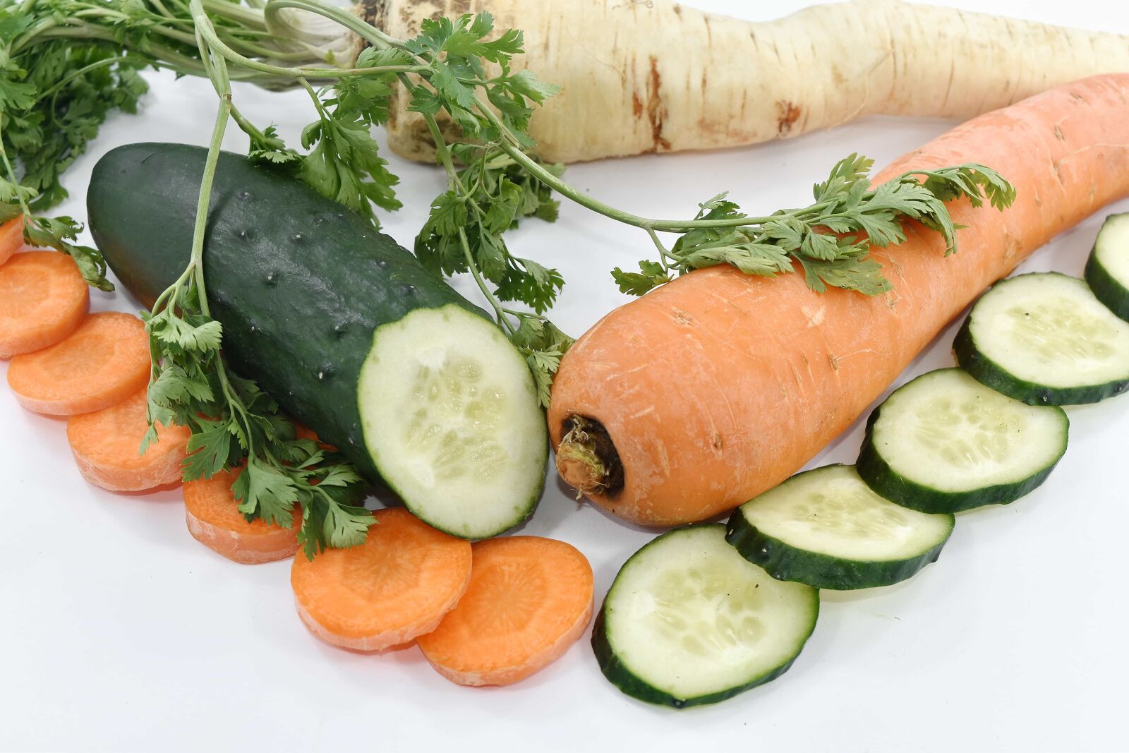 Nikon D5500 sample photo. Calorie, carrot, cucumber, dietary photography